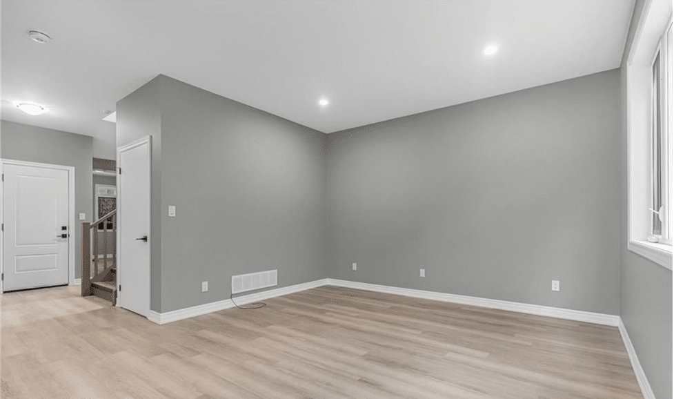 186 Hodgson Living Room